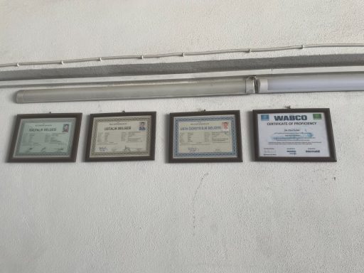 Isuzu Salihli Ziya Özel Servis sertifika belgeleri